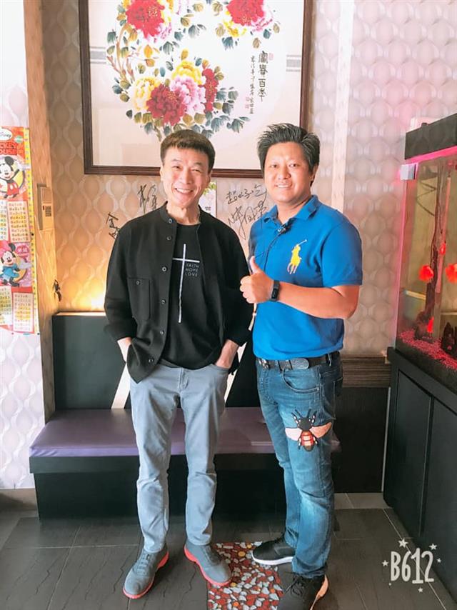 歡迎金鐘獎最佳男主角“李天柱”蒞臨大宅門乾鍋鴨頭！